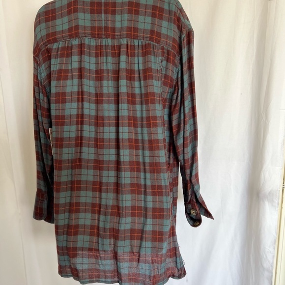 NWT Free People Gray and Red Oversized Button Down Shirt - Picture 4 of 10